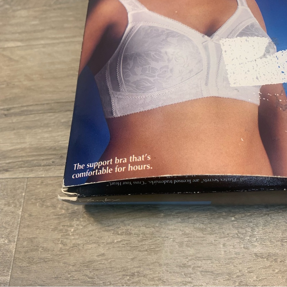 Playtex 18 hr Comfort Strap Satin Wirefree Bra - Picture 9 of 15